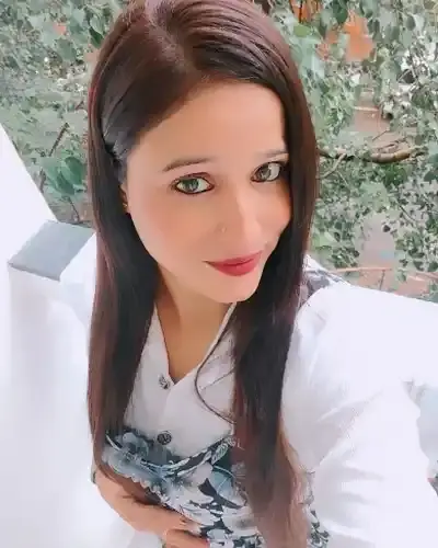 Call Girls Wadwani